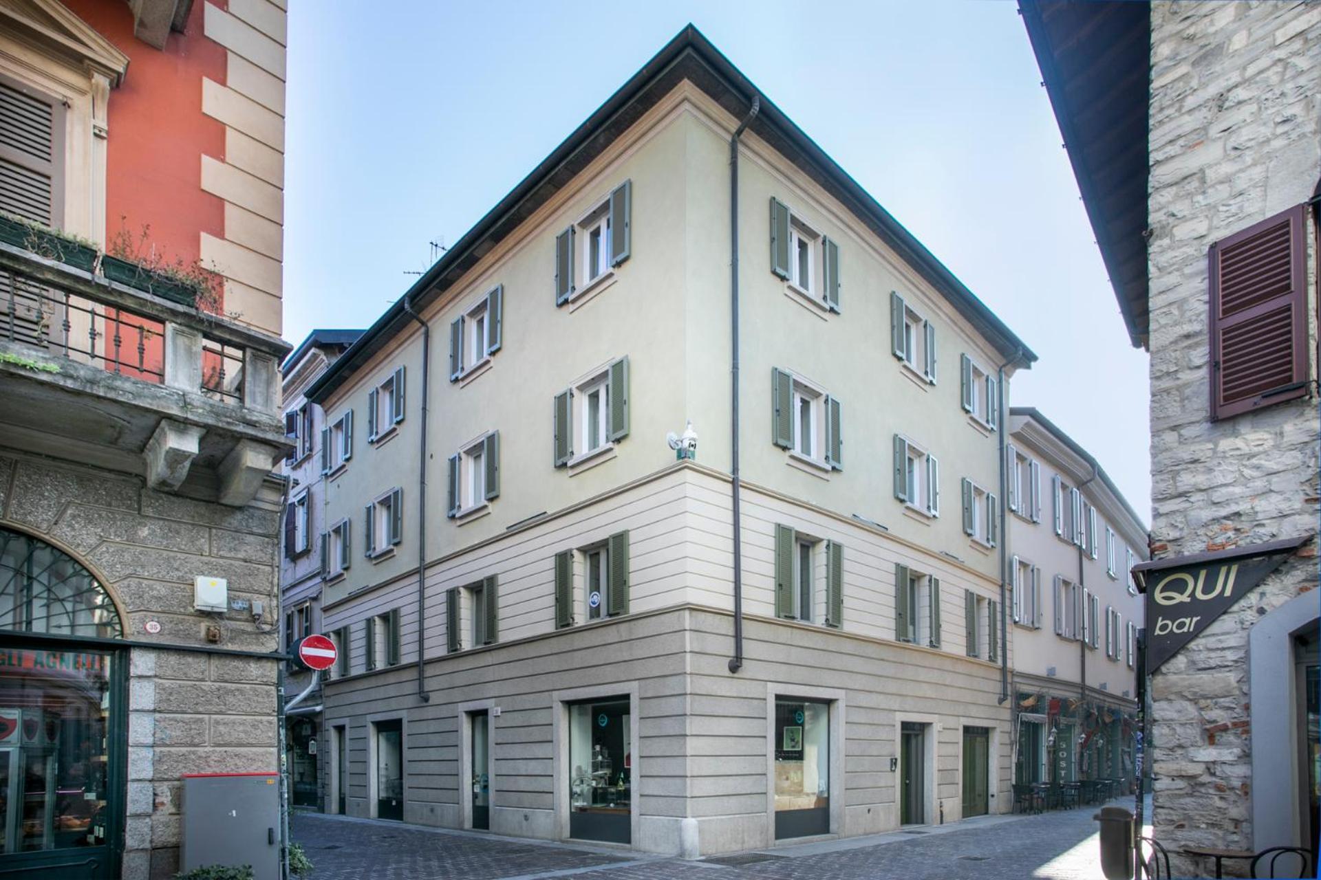 Palazzo Alm Guest house *